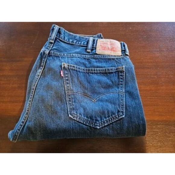Levi's Other - Levis 505‎  Dark Denim Jeans 38x30  (Tag 38 x 32)